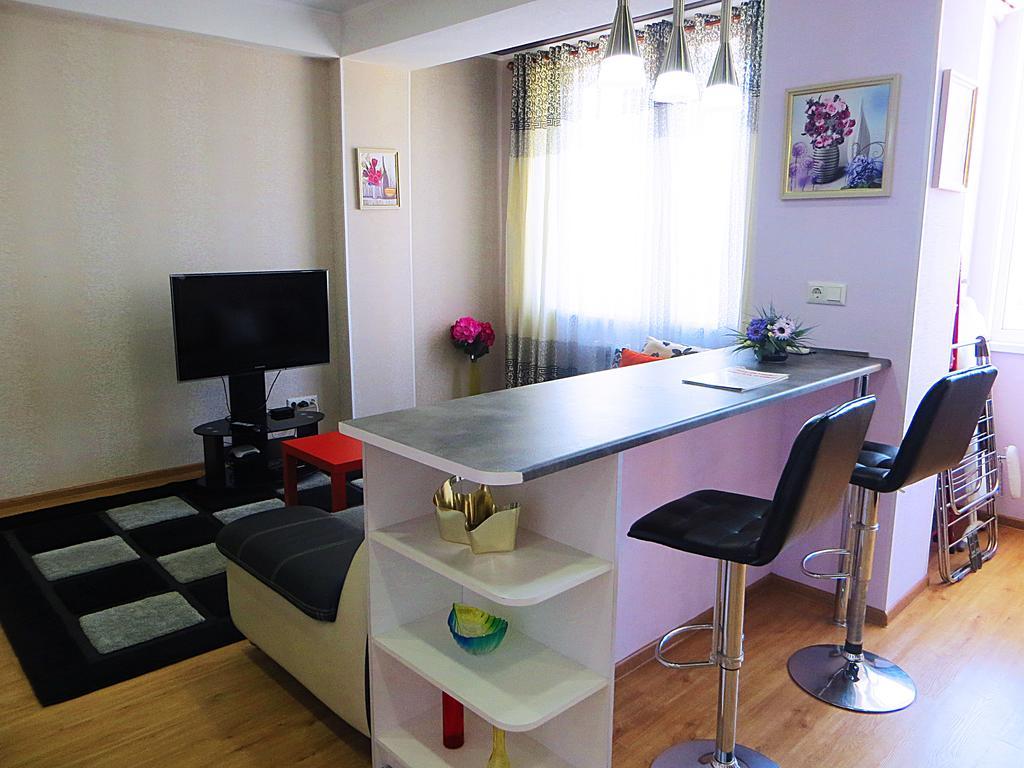 Bishkek Flatlux Apartments Kültér fotó